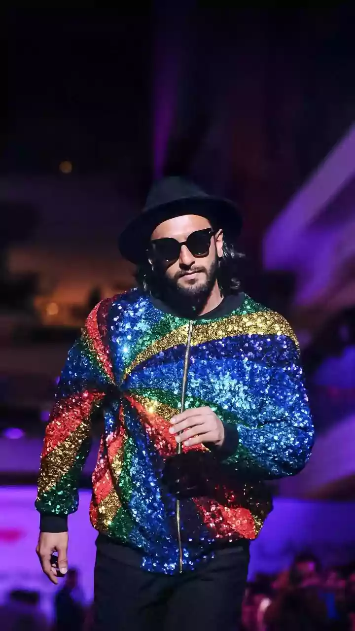 Ranveer Singh's Kurta Guide: 8 Wedding Season Looks!