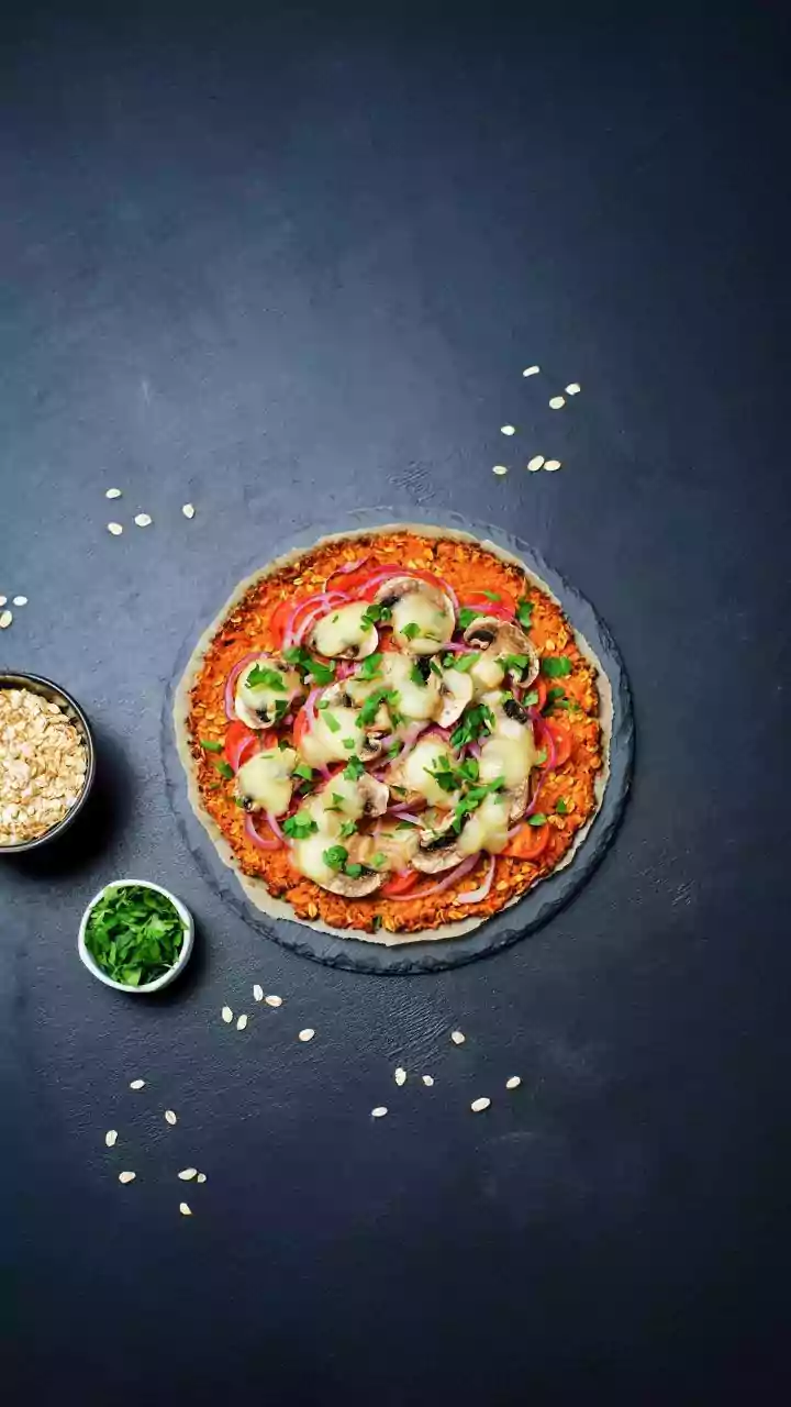 Sem glúten e crocante! Aprenda a fazer uma pizza caseira ideal para celíacos