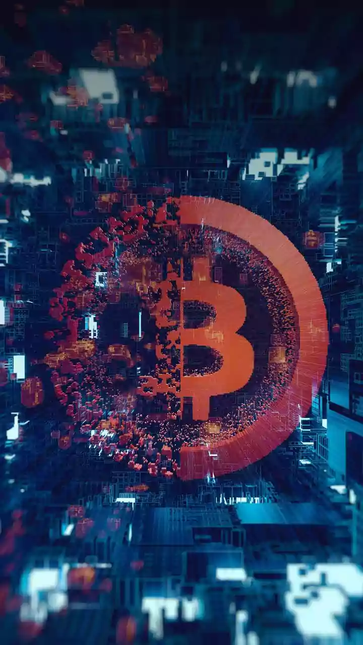 Bitcoin crashes to $82,000—lowest since late 2025