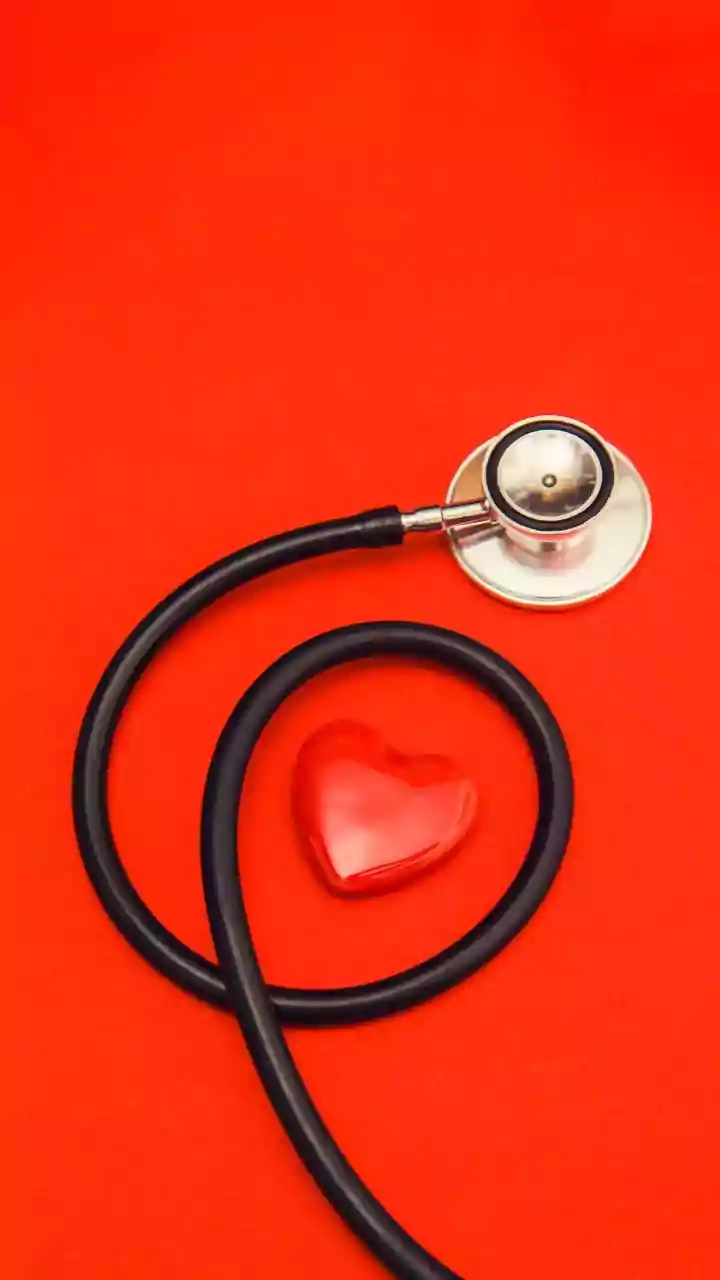 Understanding Cardiac Arrest Risks: Insights from a Cardiologist