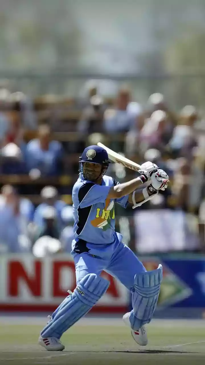 Sachin Tendulkar revives memories with iconic No. 10 jersey on Instagram