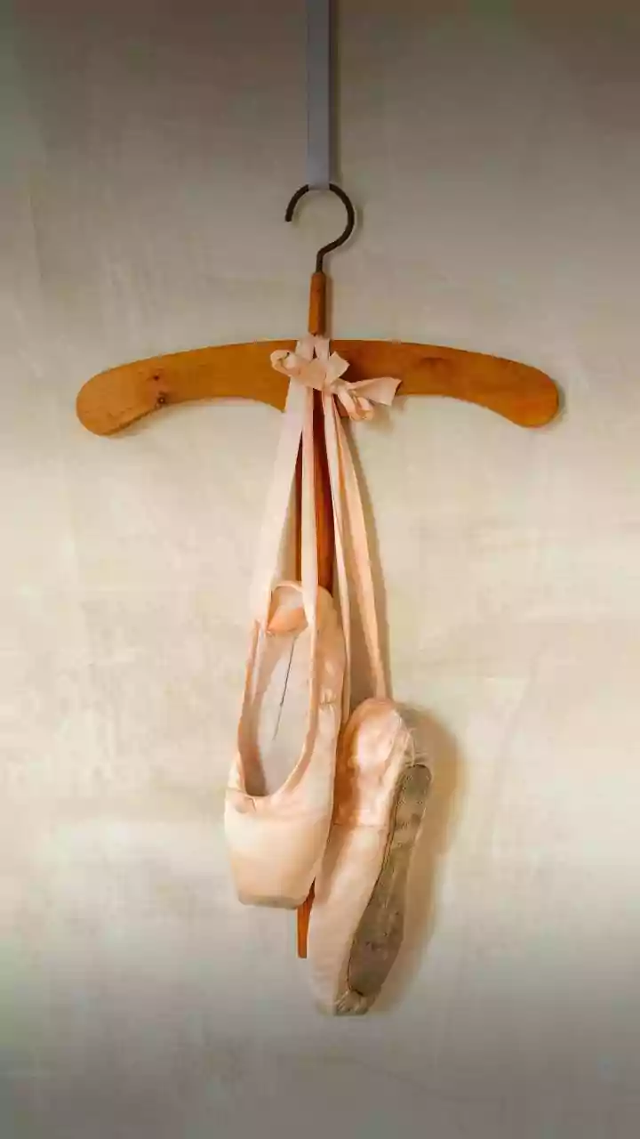 Fashion's 2026 Shift Away from High Heels: Ballet Flats for Everyday Dressing in Focus