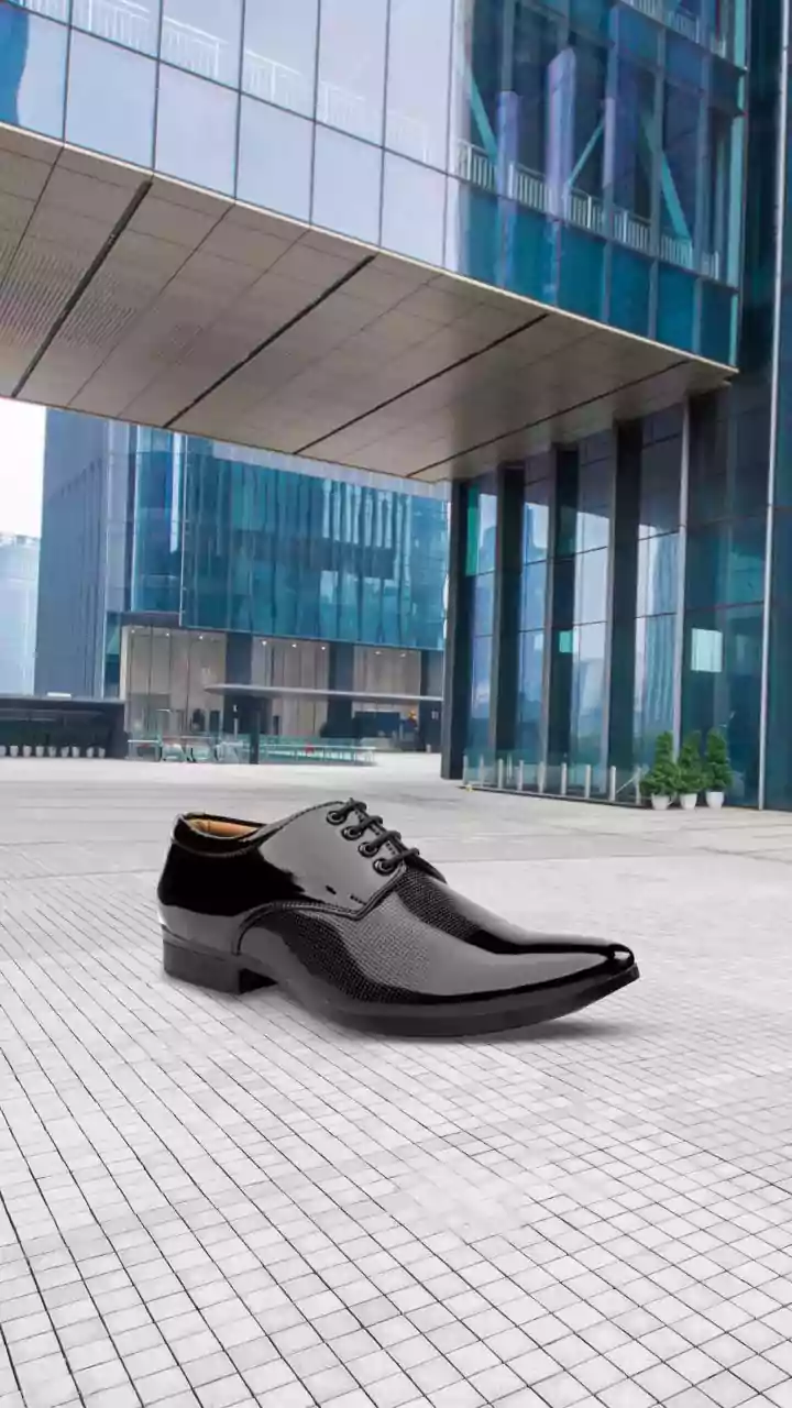 Footwear Trends: Styles, Styling & What's Ahead in 2026