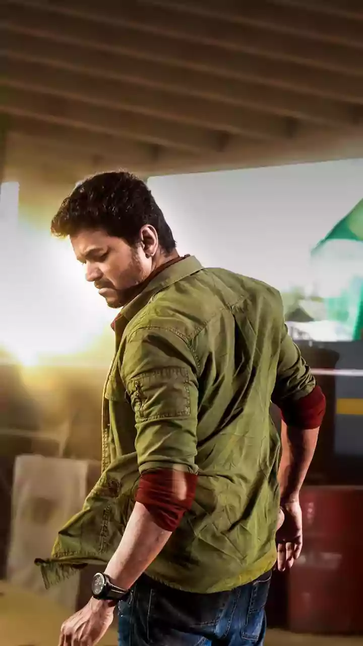 Which Film Is Vijay's Jana Nayagan A Remake Of?