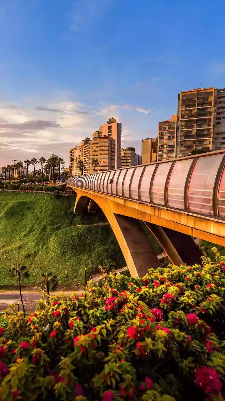Bandra Skywalk Reopens After Four Years