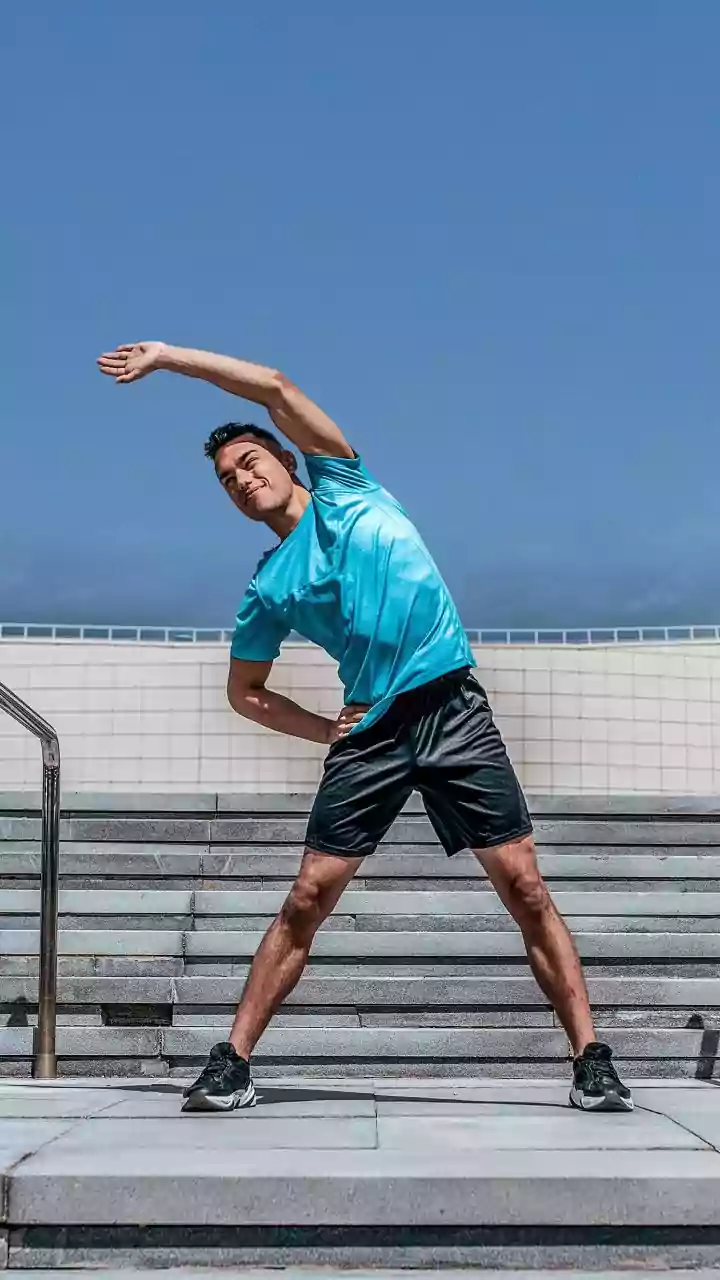 Gentle Hip Mobility Drills Help Office Workers Counteract Prolonged Sitting Strain At Home