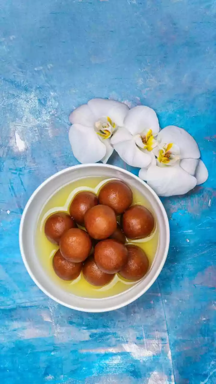 'It’s very sweet, like a donut': Japanese FM Motegi enjoys gulab jamun, filter coffee during India visit | Watch