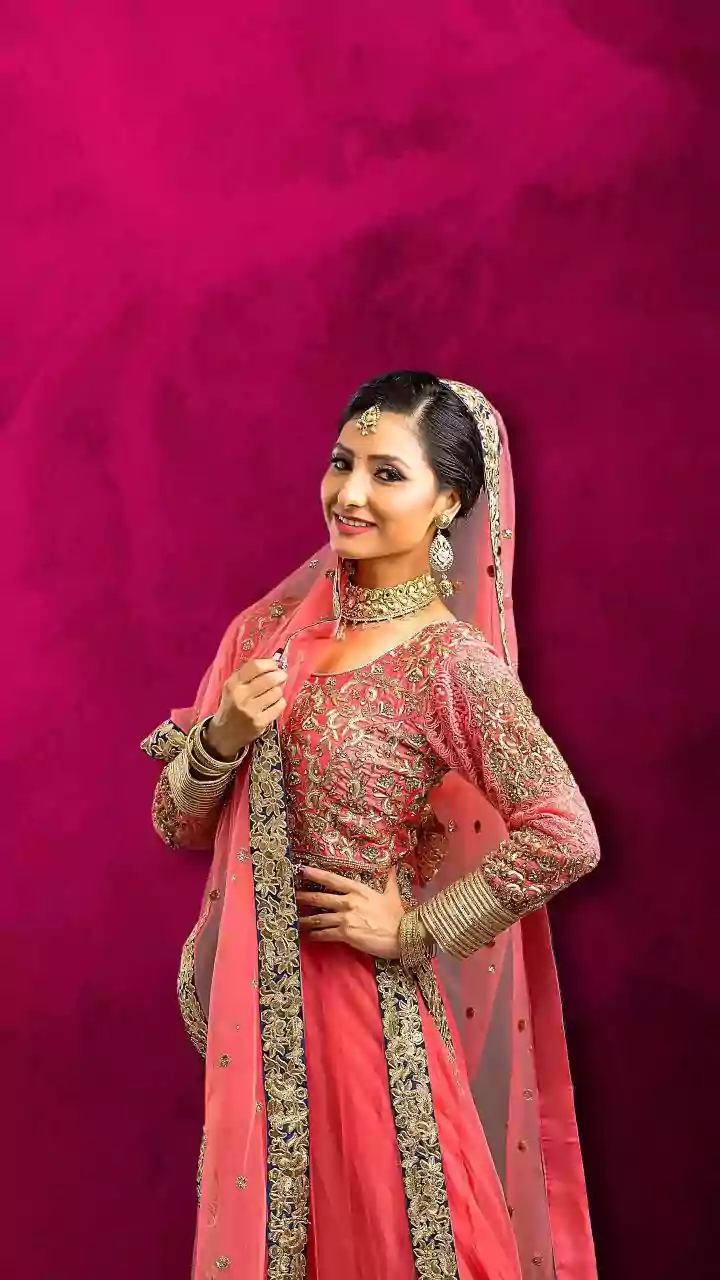 Why India's Young Festive Shoppers Are Choosing Tradition With A Contemporary Twist