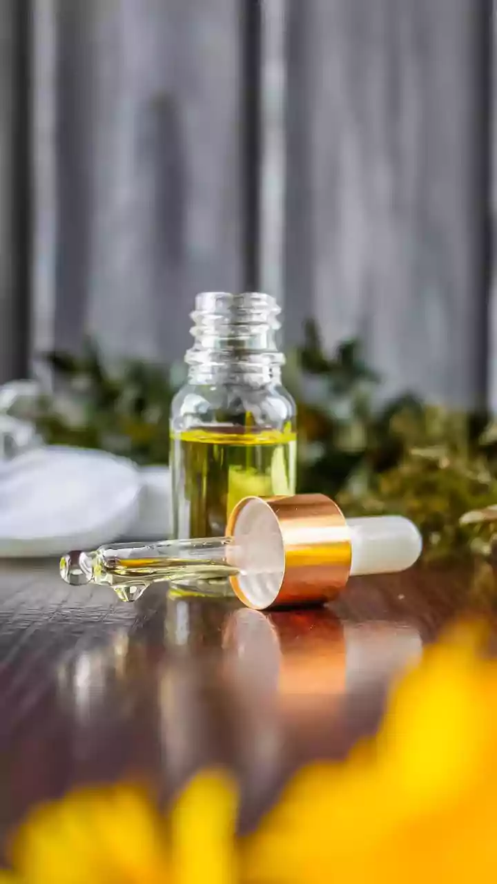 10 Oils for Luxurious, Thick Hair Growth