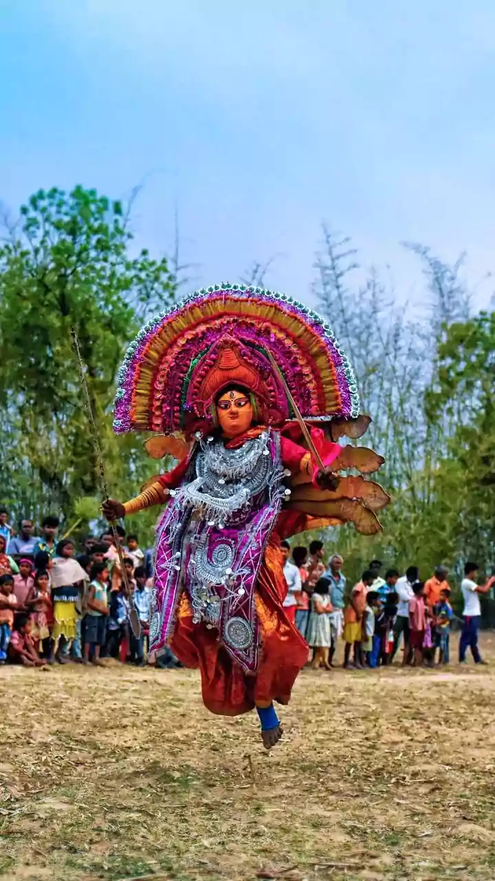 Live Folk Performances Meet Cool Mountain Air In Shimla