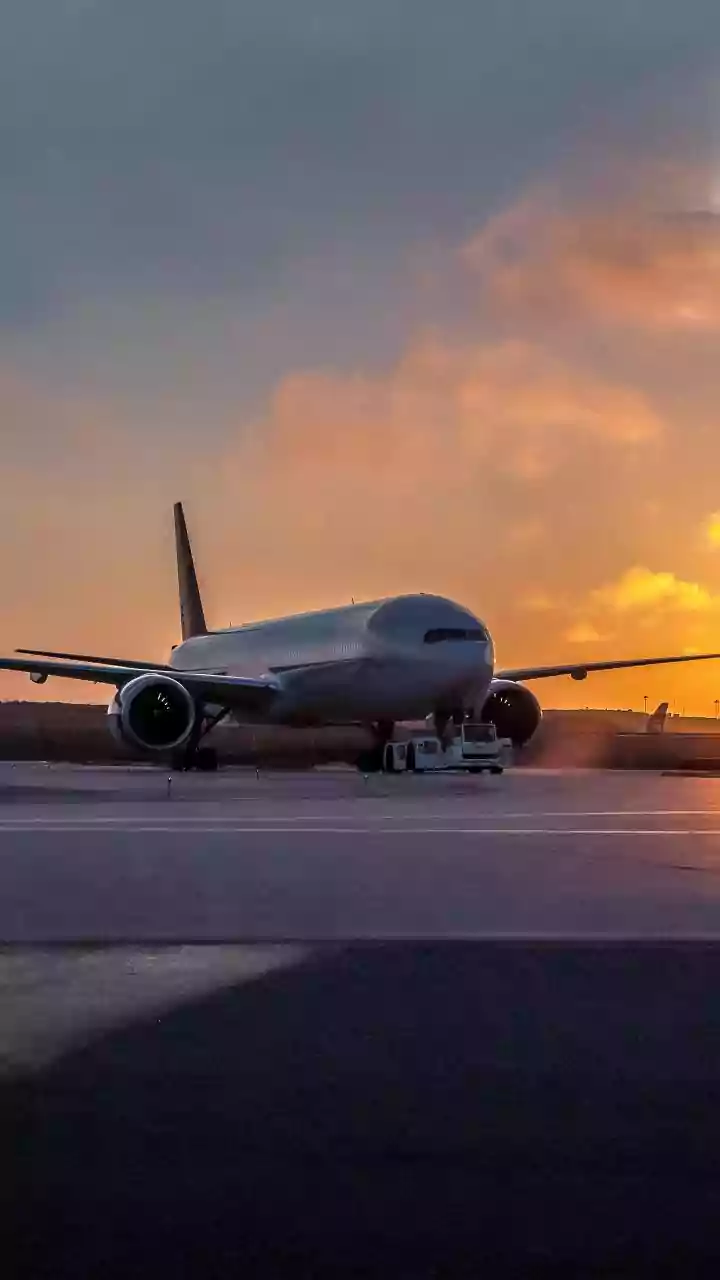 Why Leaving A Plane Can End Your Direct Access To It