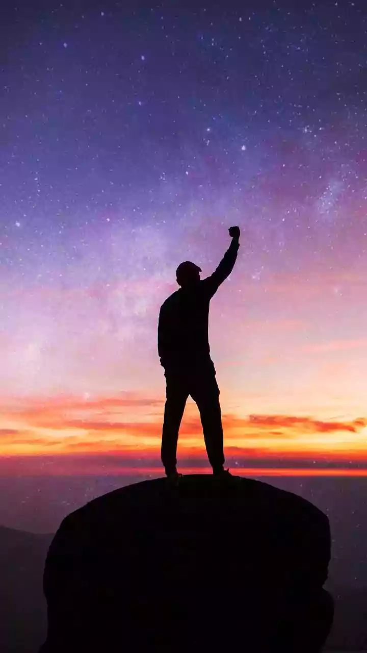 Unlock Your Career Potential: A Cosmic Guide for March 30 - April 5, 2026