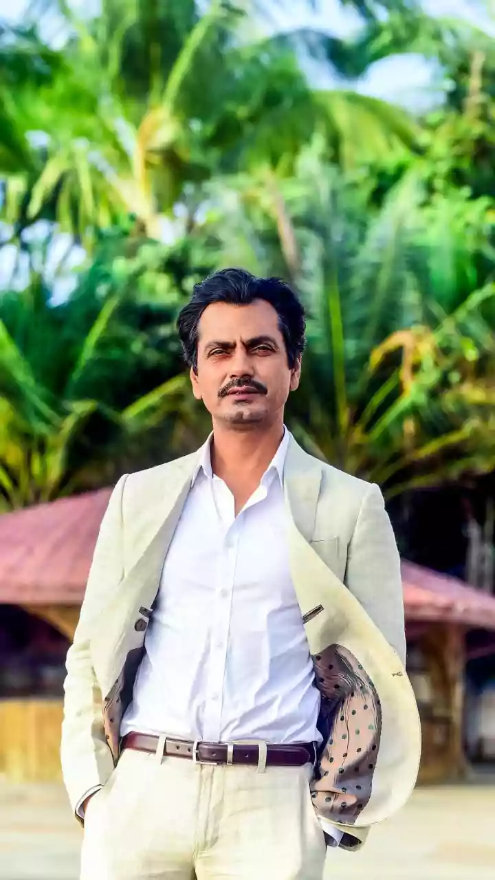 Raat Akeli Hai: An Intriguing Bollywood Thriller