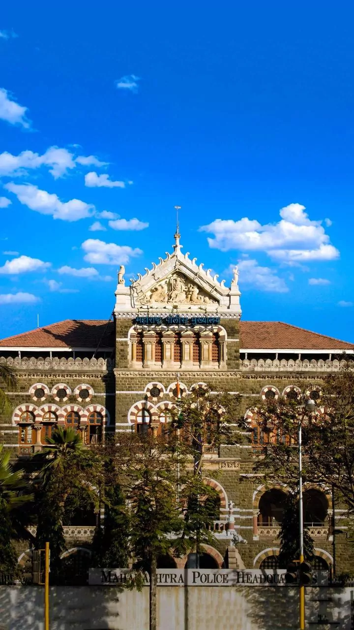 Bombay High Court Recruitment 2025: Registration Process For 2,381 Posts Starts; Check Eligibility Criteria Here