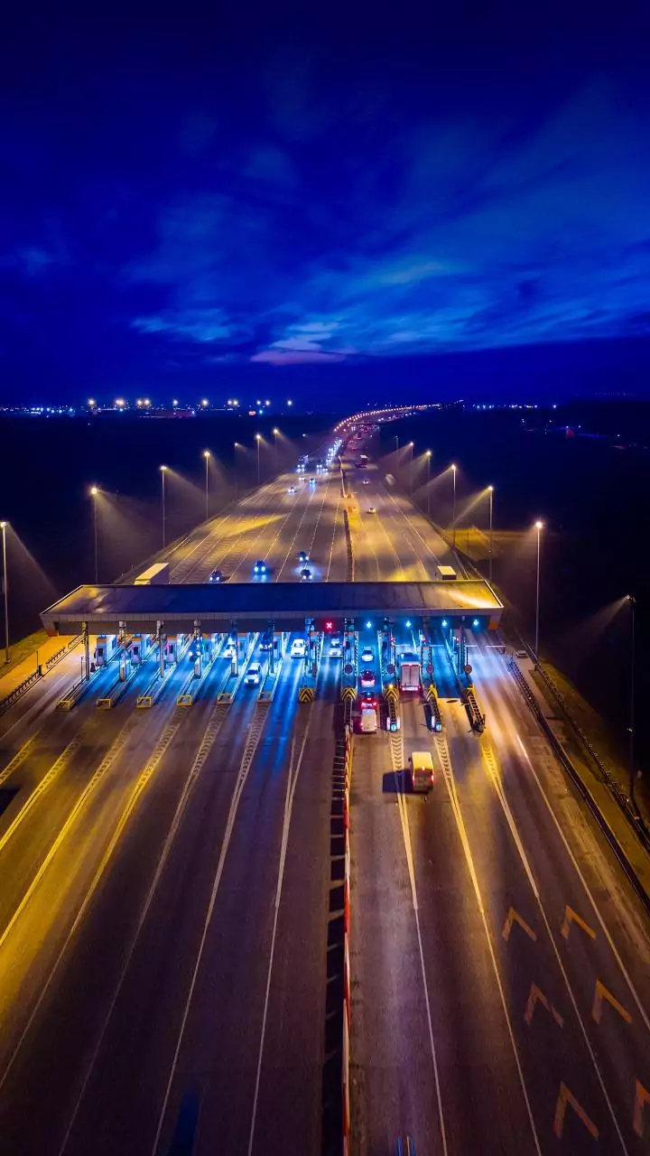 No cash at toll plazas from April 10; UPI payments to cost 1.25 times more