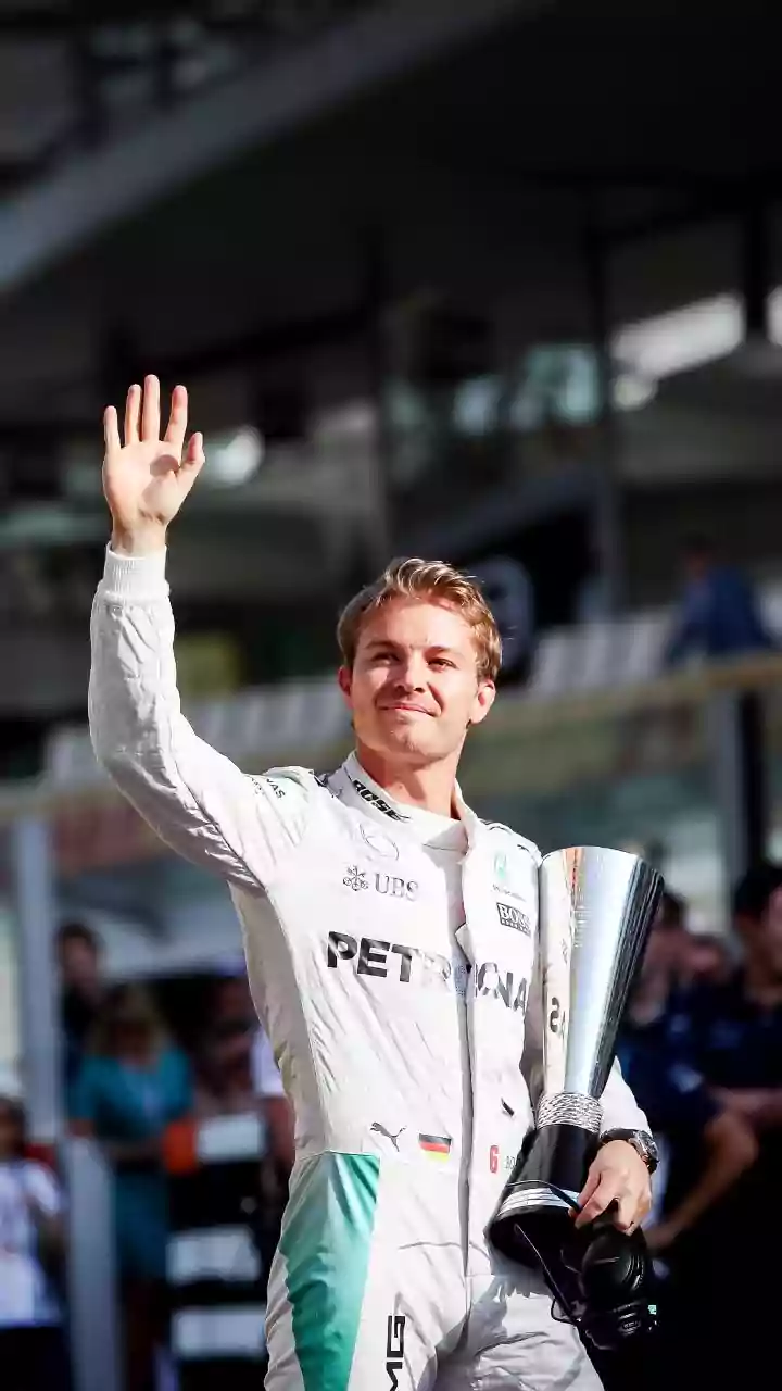 Why did Nico Rosberg retire after winning the F1 title?