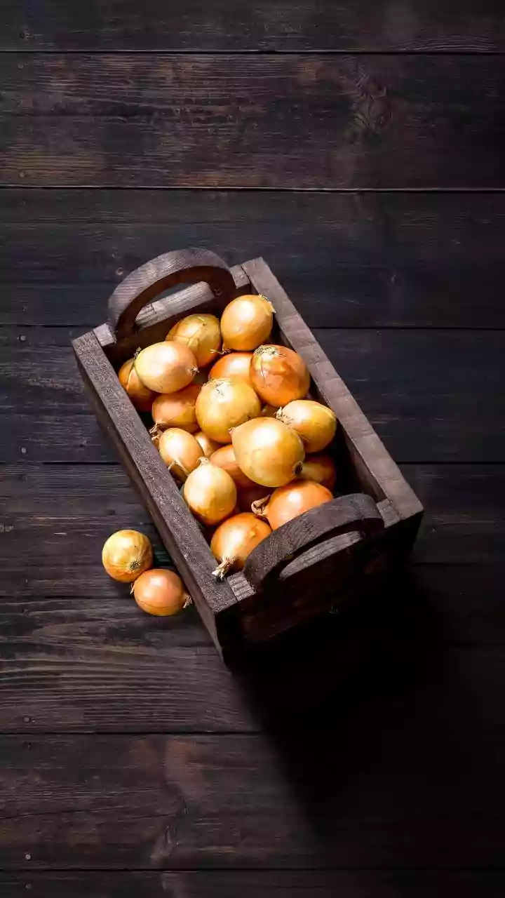Why Storing Onions And Potatoes Separately Prevents Premature Spoilage In Home Pantries