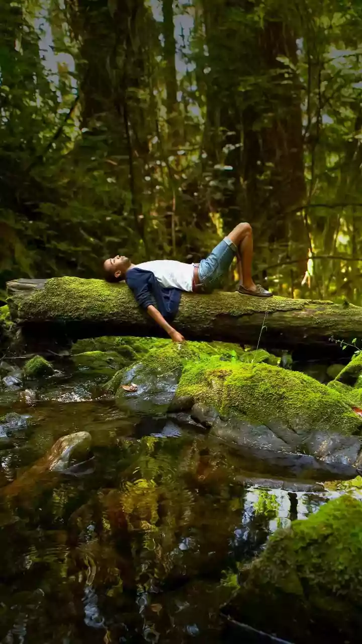 The Weekend Retreat Trend Is Helping Young Adults Recharge Naturally
