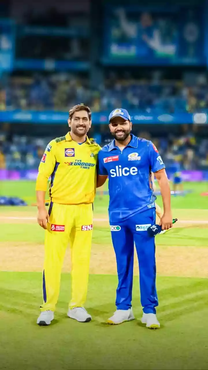 Dhoni, Rohit Sharma, & Suryakumar In One Frame, Fans Call World Cup Winning Captains 'DRS'