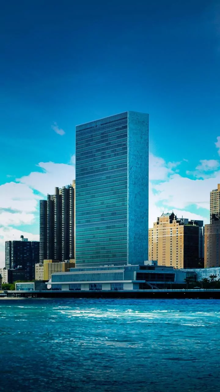 UN marks World Meditation Day, India's permanent mission hosts Sri Sri Ravi Shankar for a session in New York