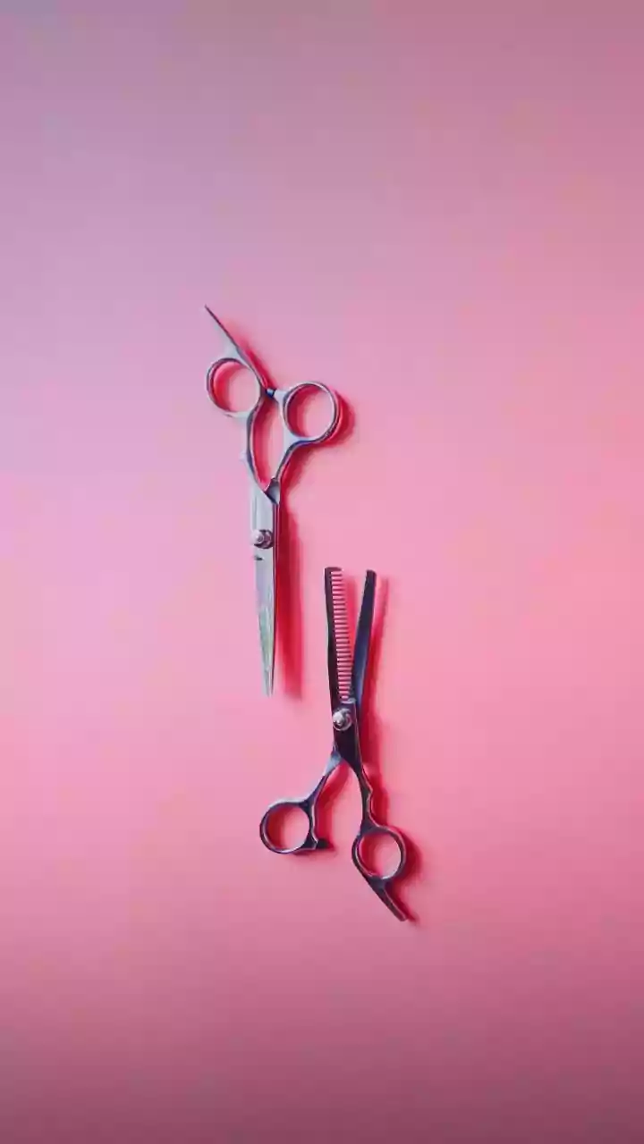 Hair Transplant vs. Wigs vs. Microblading: Your Baldness Options