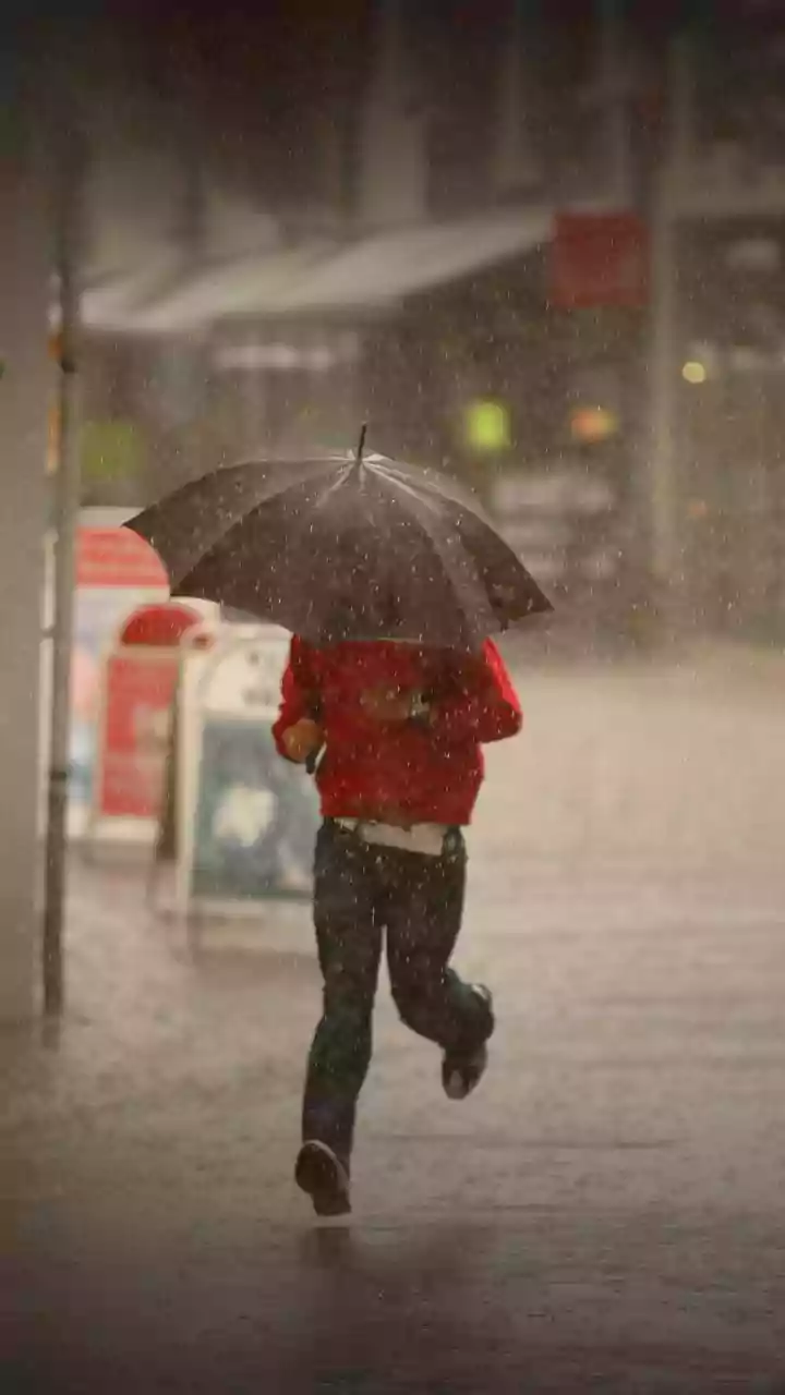 When Should You Open Windows During A Monsoon Downpour?