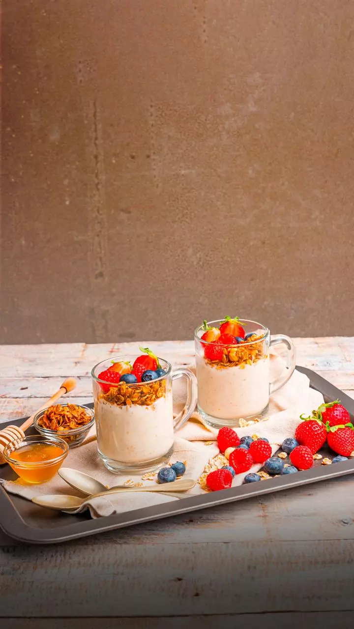 Speedy Vegan Maple Oatmeal Cups: Your 5-Minute Breakfast Solution!