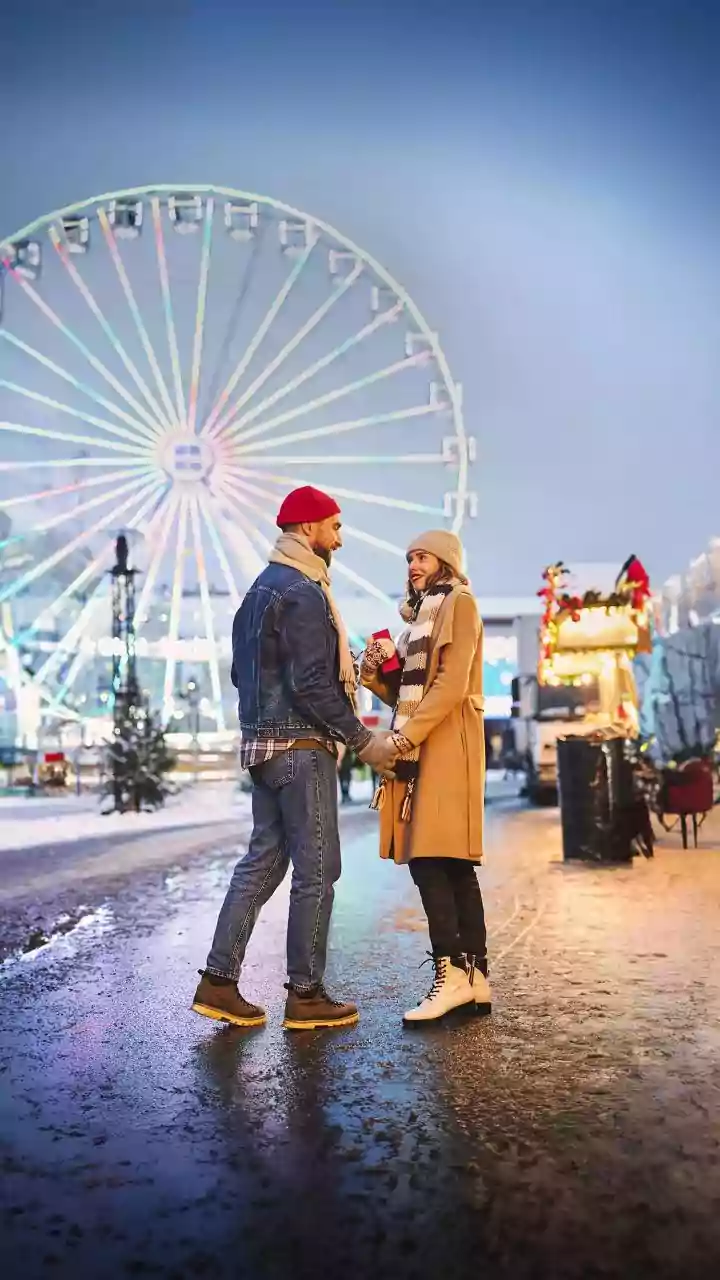 Holiday Drama Is The New Love Compatibility Check