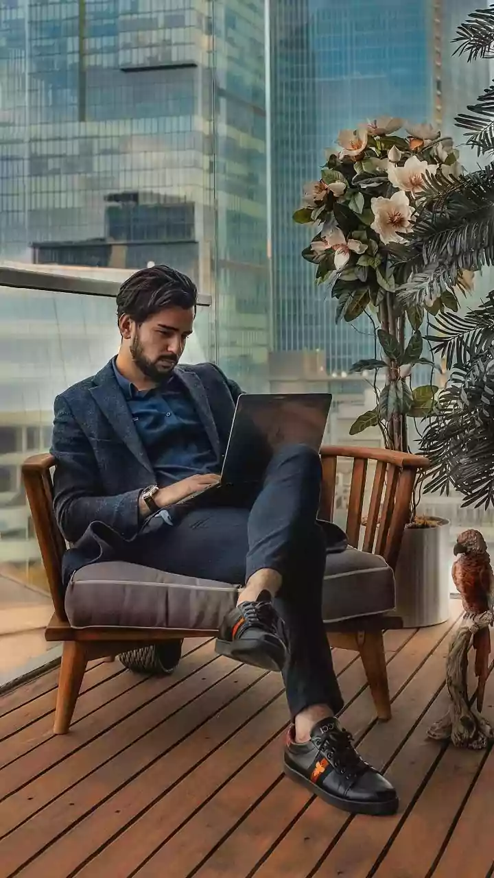 How 'Quiet Luxury' Profiles Allow Freelancers To Charge Premium Rates To Foreign Enterprises