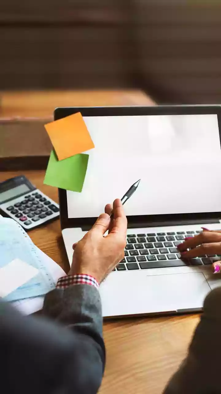 5 Active Listening Habits to Boost Your Productivity and Focus