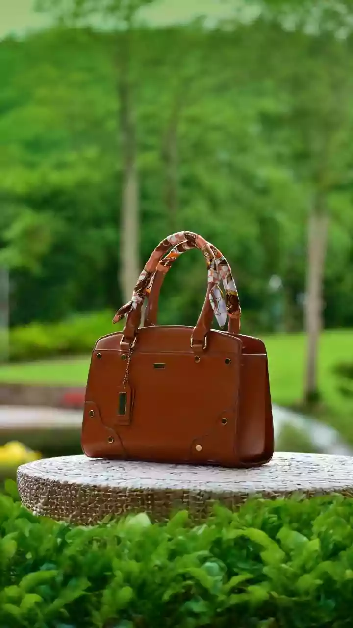 Winter Wear: A Deep Dive into Handbag Durability