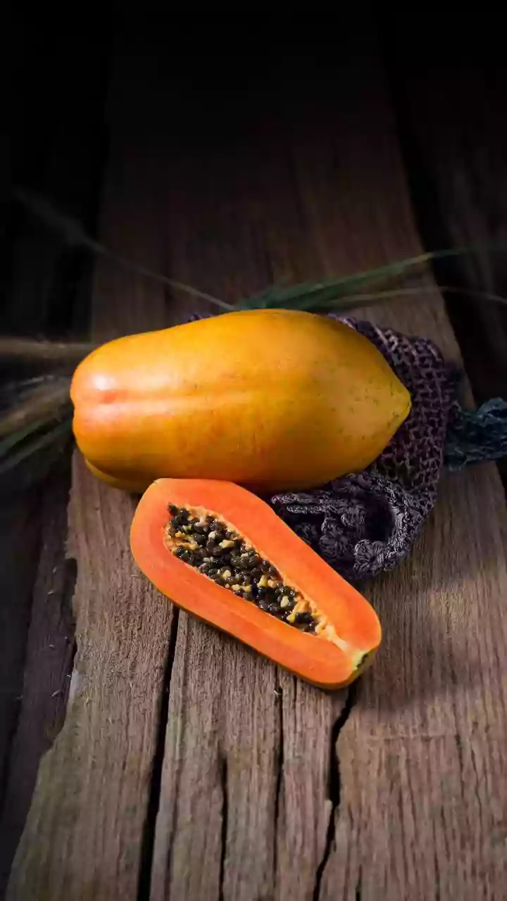 Há risco em comprar frutas ou vegetais cortados no mercado? Descubra