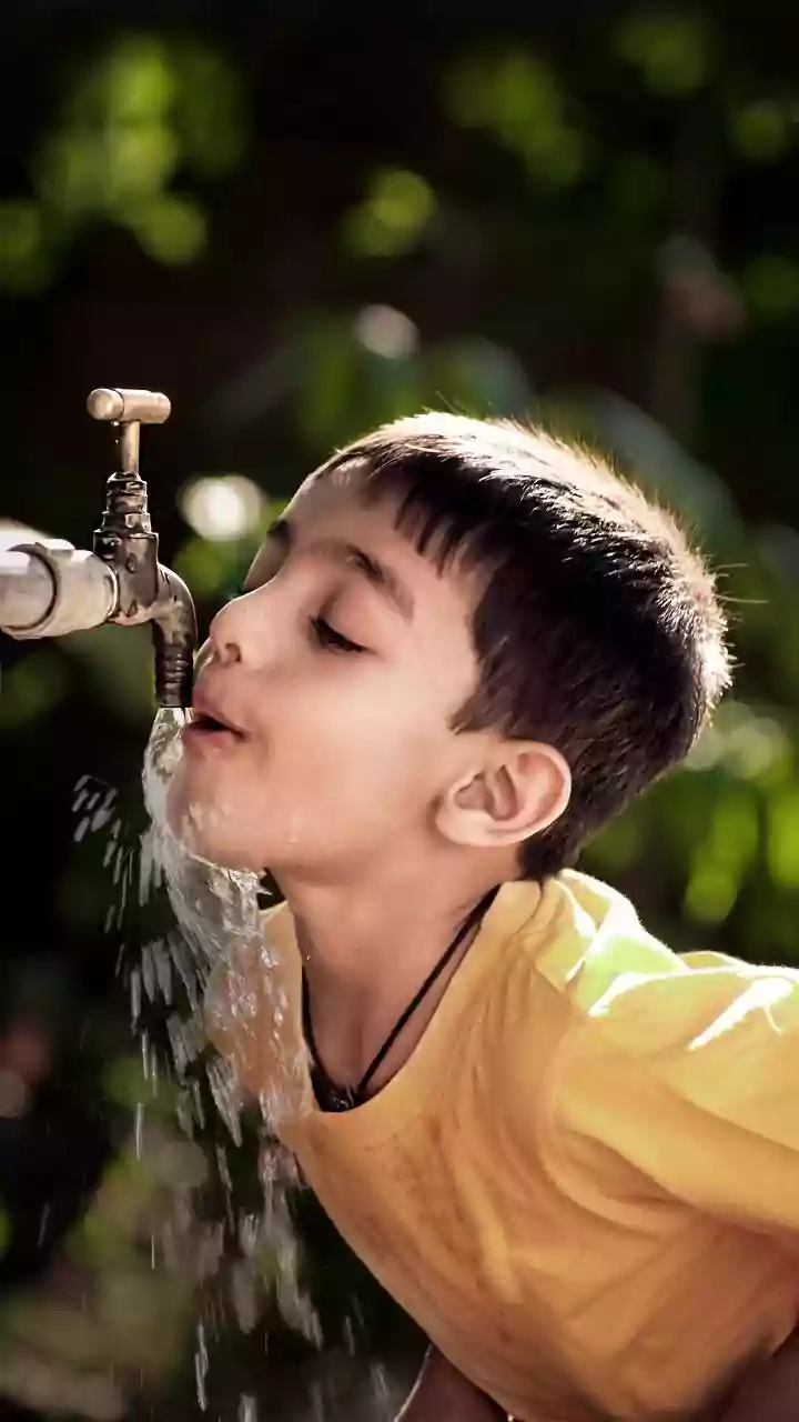 How Proper Hydration Regulates Body Temperature During Hot Indian Summer Months
