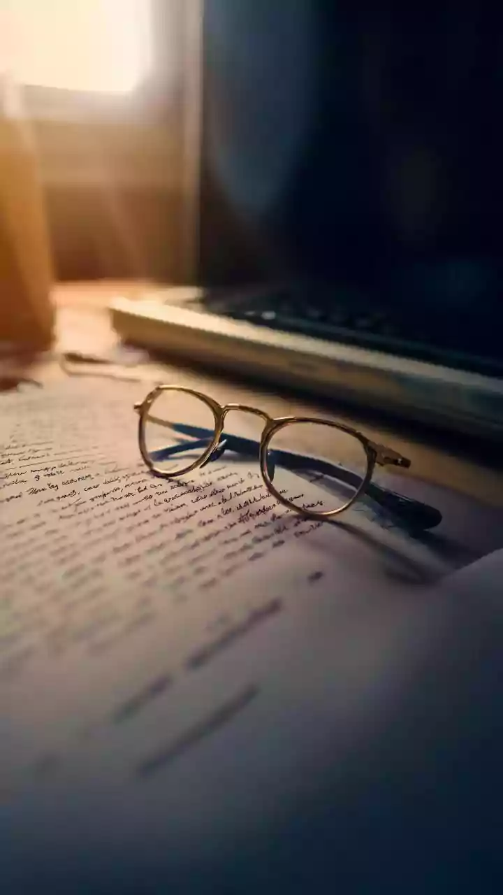 How Autonomous Research Agents Identify Patterns Across Scientific Papers For Students