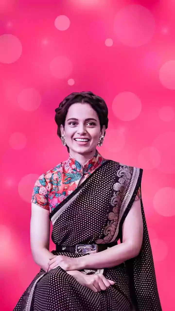 Kangana Ranaut offers prayers at Baba Baidyanath Dham in Deoghar