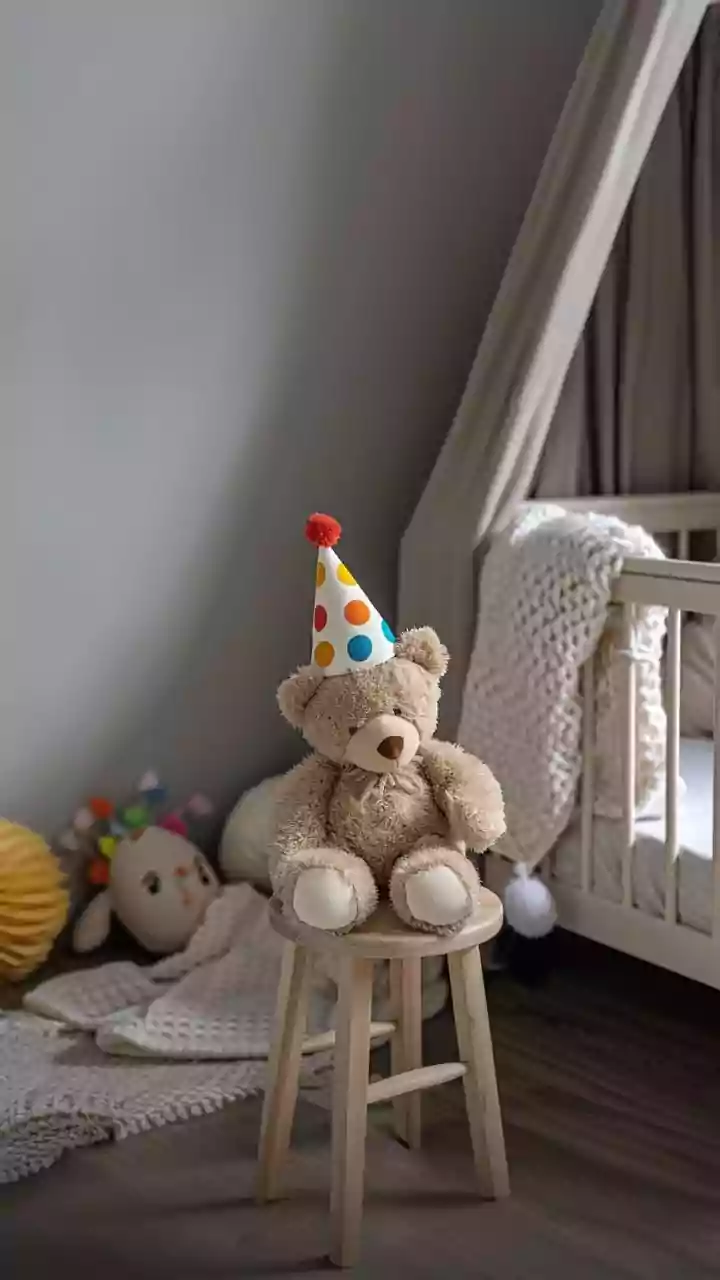 Short days, cold evenings – how winter reshapes social behaviour