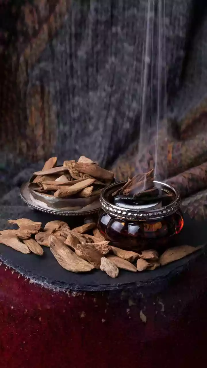 The Ancient Science of Burning Camphor and Cloves: A Ritual for Purity and Well-being