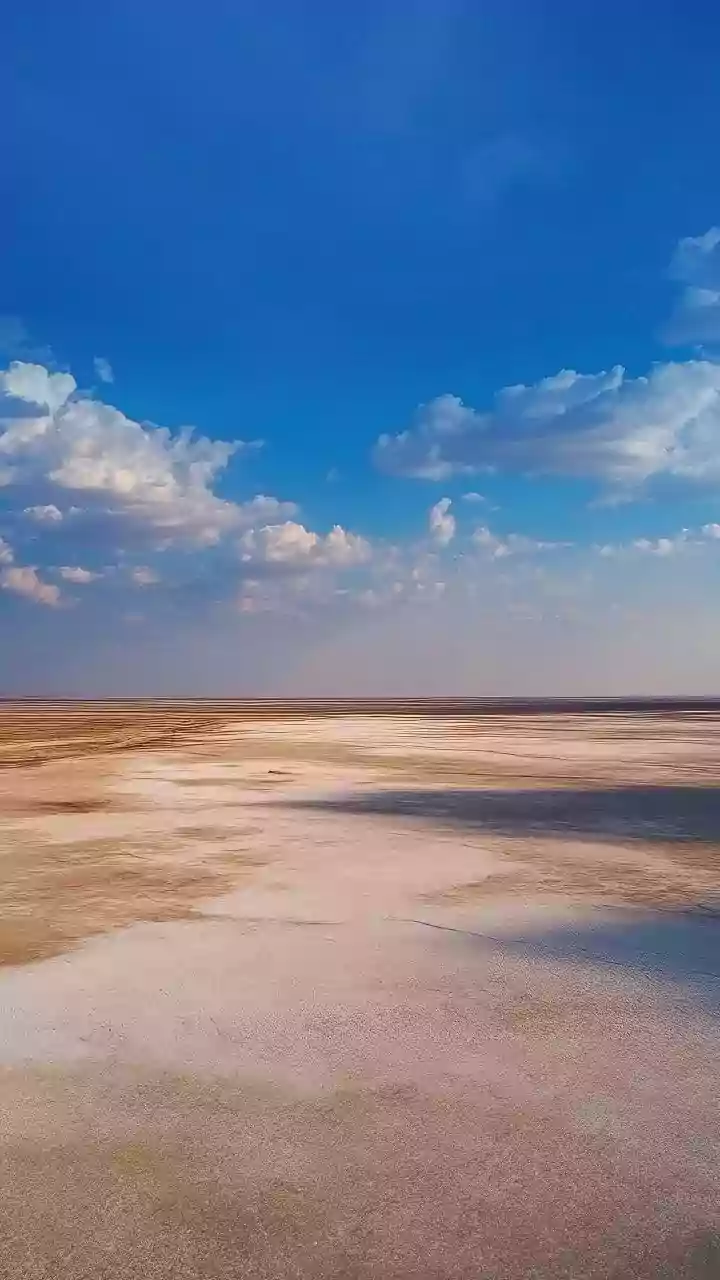 Conquer the Continent: 5 Unforgettable Ultra-Running Adventures on Africa's Salt Flats