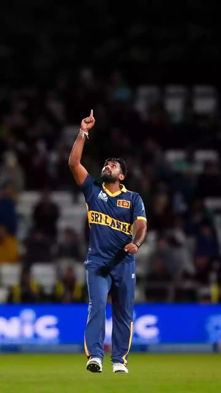 Sri Lanka pip England in 2nd ODI, level series: Stats