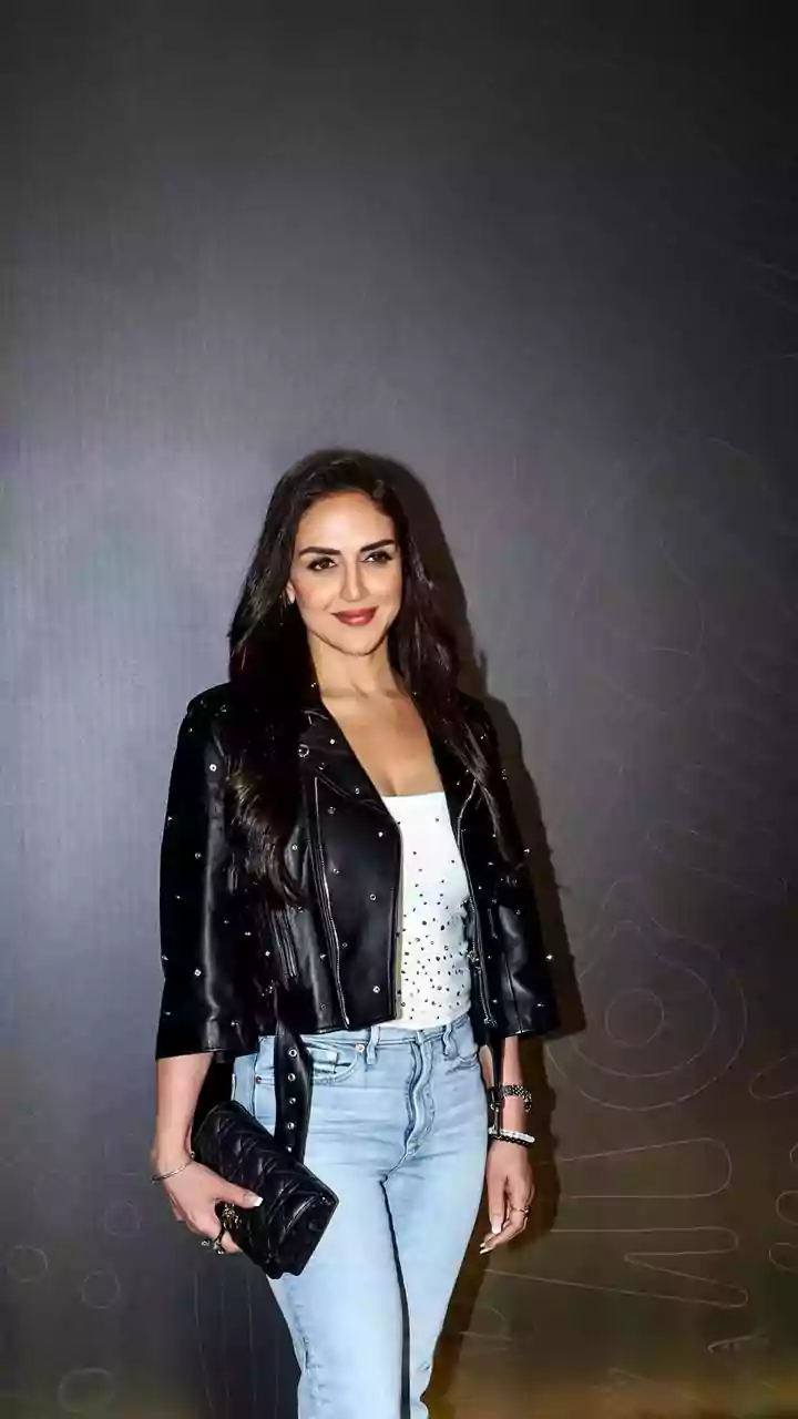 Esha Deol Makes Stylish Red-Carpet Entry, Has Hilarious ‘MET Gala Moment’ In Mumbai | Pic
