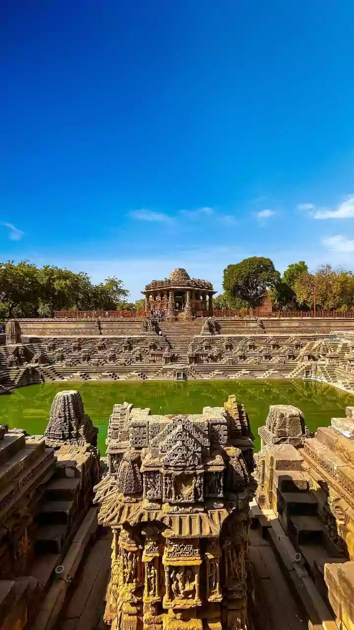 This 1200-Year-Old Hidden Temple In Maharashtra Has A Stepwell That Never Dries Up