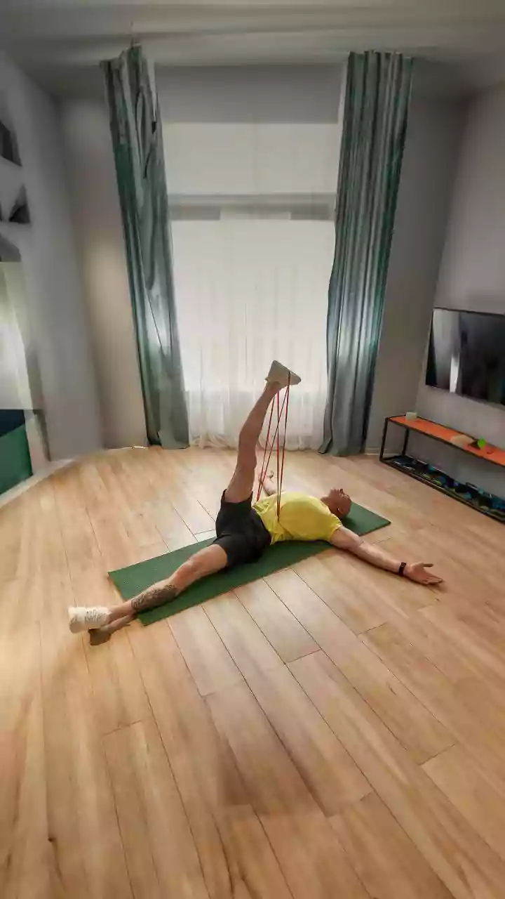 5 simple stretches to relieve lower back pain