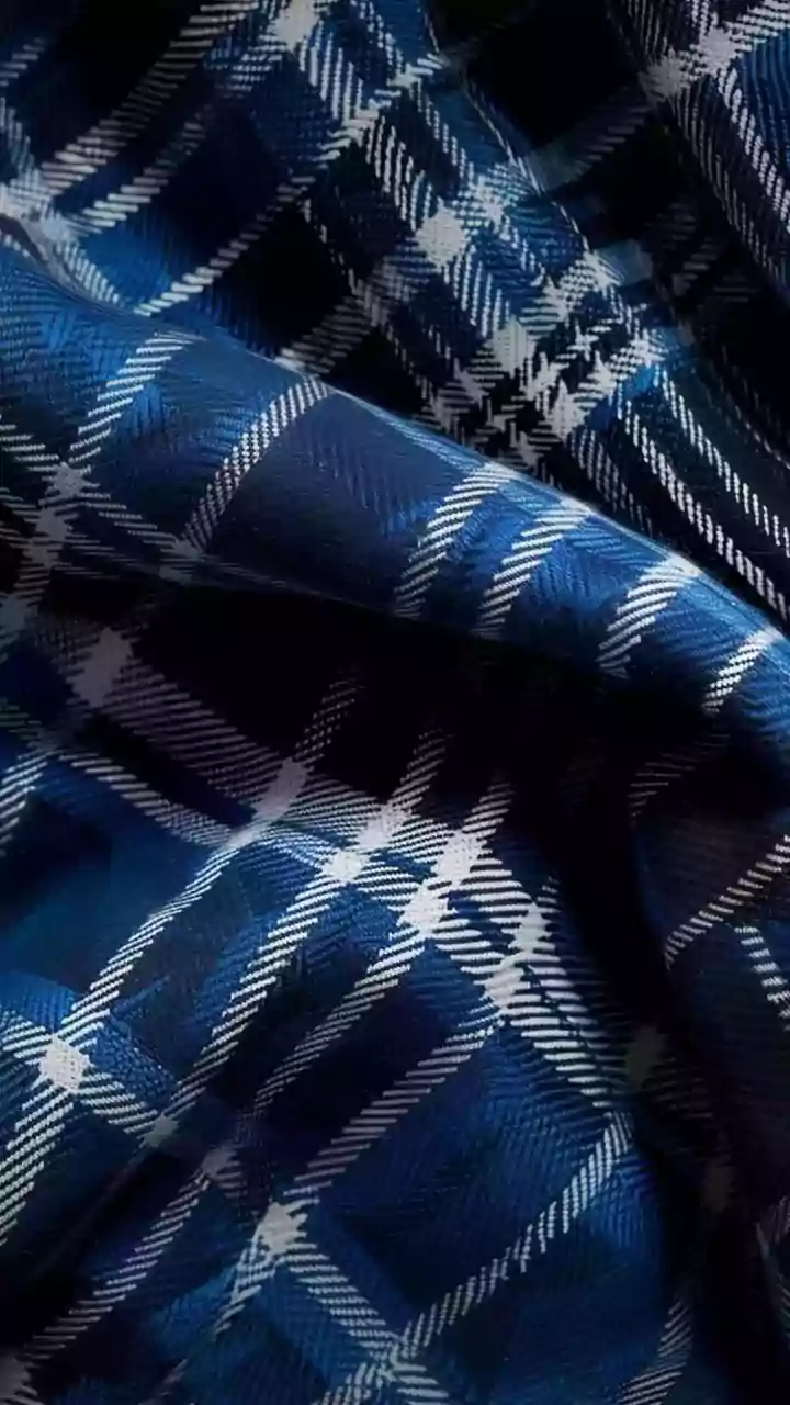 Burberry Scarf Authentication 101: Spotting a Fake