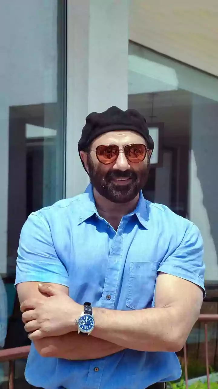 Border 2 Teaser Out: Sunny Deol, Varun Dhawan, Diljit Lead Soldiers Yelling ‘Awaz Lahore Tak Jaani Chahiye’