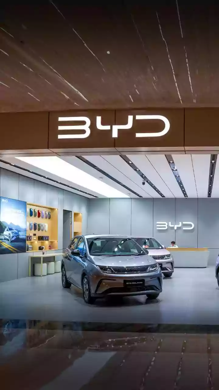 Next-Gen BYD Atto 3 Unveiled: Enhanced Design, Spacious Interior, and Rapid Charging!