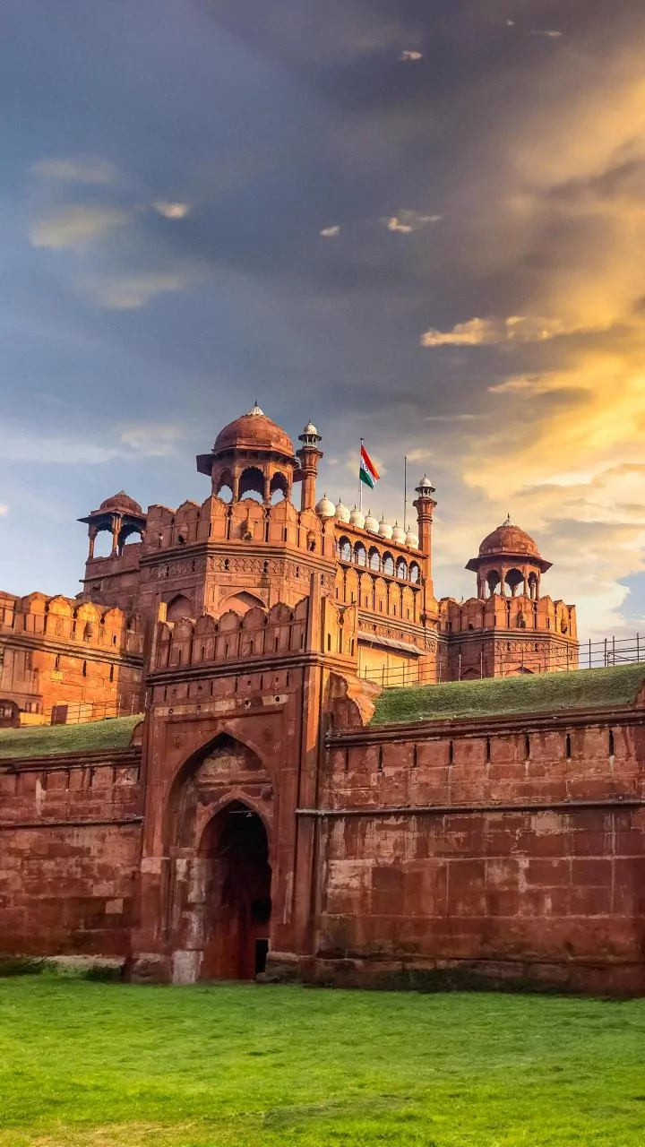 Two held for attacking cop in Delhi park; looted service pistol recovered