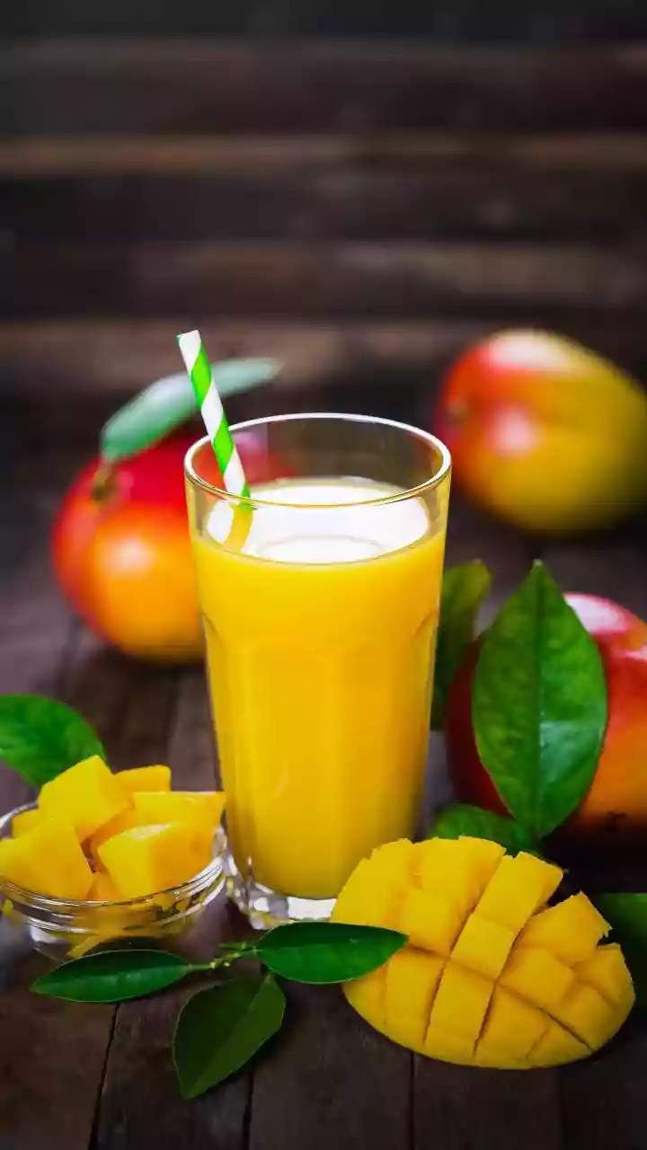 Beat Delhi Heat With Juicy Shakes At Mango Festival