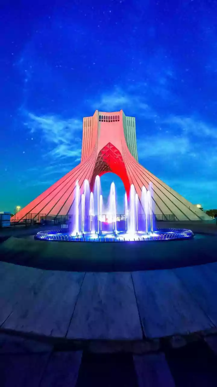 'They'll have to pay in hell': Trump issues another threat to Iran as anti-govt protests escalate