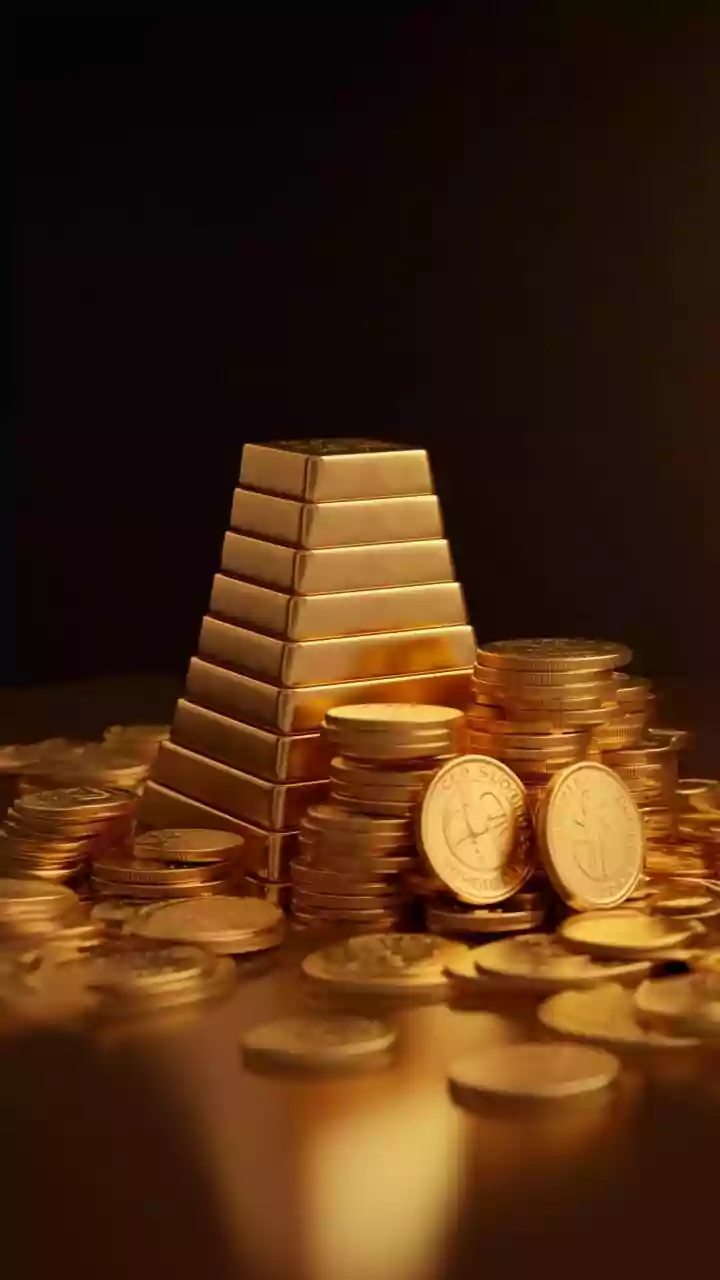 Gold & Market Update: Prices Dip Amid Economic Shifts