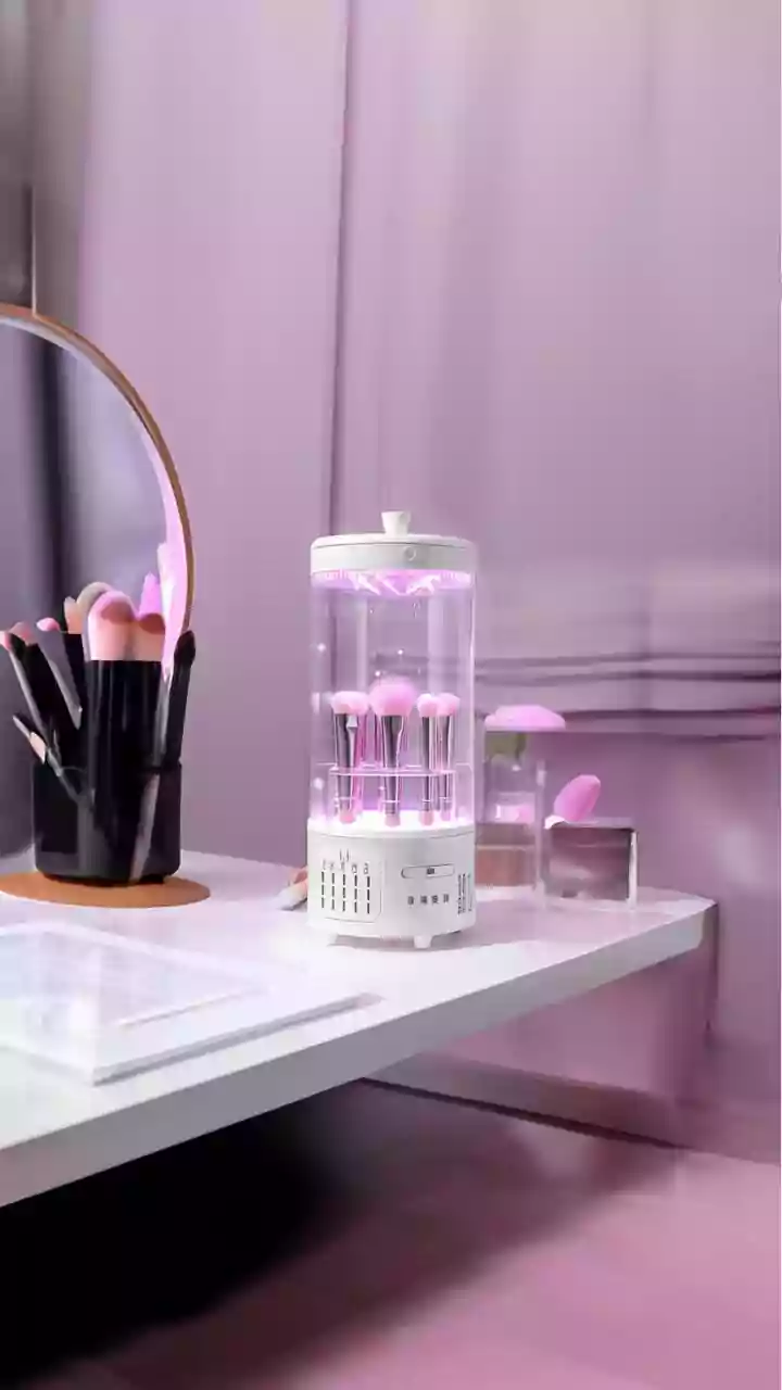 Mini beauty fridges trending under ₹2,000. Do they actually work?